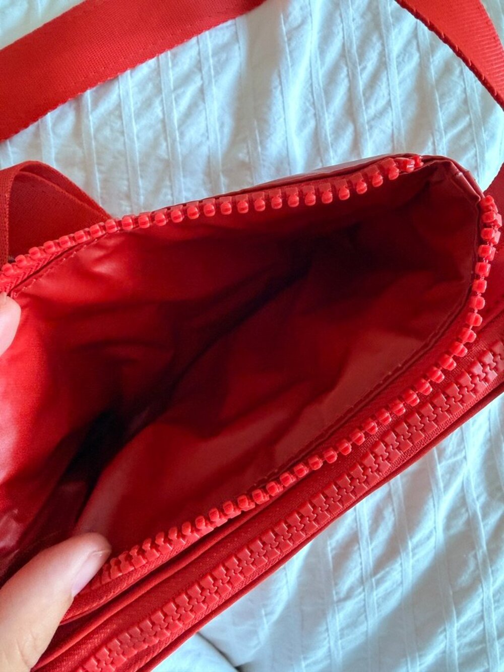 Dagne Dover NWOT Bennie sling in Cherry - Seasonal color - Picture 14 of 15